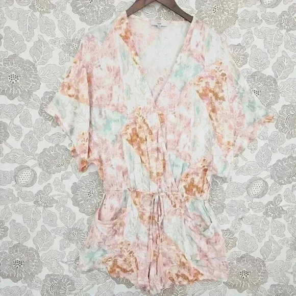 Anthropologie Fate Tie-Dye Kimono Sleeve Wrap Romper M Pastel Multicolor - Picture 1 of 8